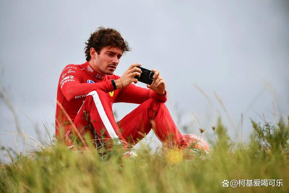 哈斯车队逆转红牛二队，拉塞尔惊艳四座