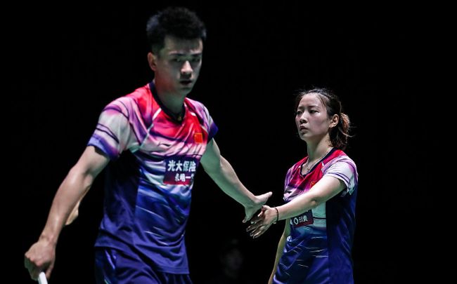 印尼队鏖战日本队,辛杜刷新纪录 印尼队鏖战日本队,辛杜刷新纪录